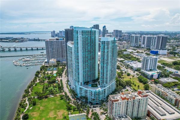 Quantum On The Bay, 1900 N Bayshore Dr #516, Miami, Florida 33132, image 2