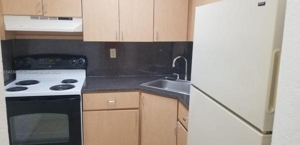 Yolanda Villas, 801 NW 47th Ave #106W, Miami, Florida 33126, image 1