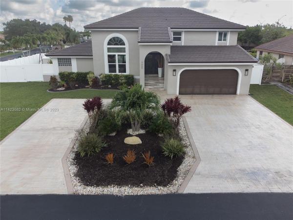 Hawkes Bluff, 5660 Briarwood Way, Davie, Florida 33331, image 1