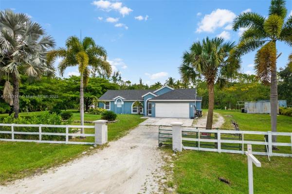 The Acreage, 15769 N 80th Ln N, Loxahatchee, Florida 33470, image 2