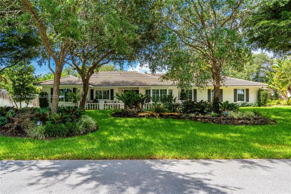 Kings Bay Pines, 7330 SW 146th Ter, Palmetto Bay, Florida 33158, image 1
