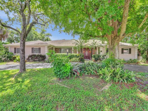 Plantations Secluded Gardens, 650 NW 73rd Ave, Plantation, Florida 33317, image 1