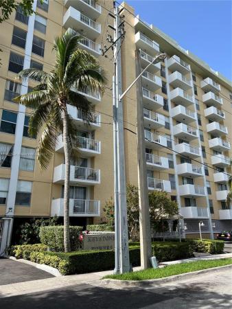 Keystone Towers, 2020 NE 135th St #711, North Miami, Florida 33181, image 1