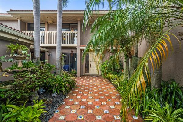 The Townhouses Of Emerald Hills, 108 Dunwoody Ln #16-89, Hollywood, Florida 33021, image 1