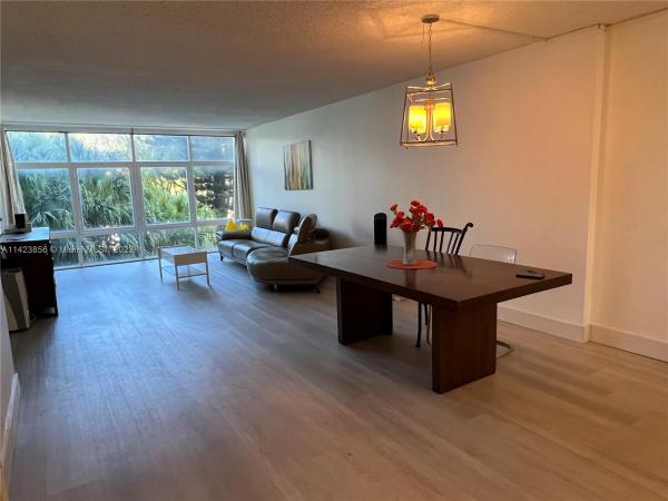 Bonavida, 20100 W Country Club Dr #205, Aventura, Florida 33180, image 1