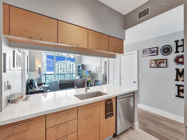 Brickell On The River North Tower, 31 SE 5th St #3919, Miami, Florida 33131, image 1
