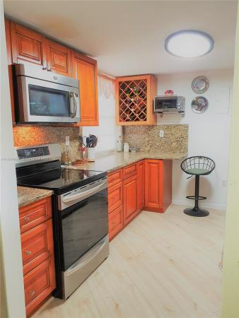 Colonnade Bay, 8530 Byron Ave #204, Miami Beach, Florida 33141, image 1