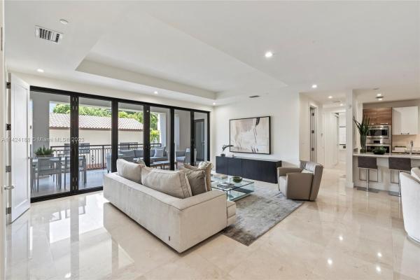 Biltmore Parc, 718 Valencia Ave #206, Coral Gables, Florida 33134, image 1