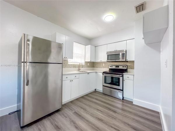 Bellcamp Manor, 250 NW 82nd Ter #2, West Little River, Florida 33150, image 1