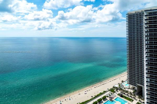 Lyfe Resort & Residences, 4111 S Ocean Dr #3309, Hallandale Beach, Florida 33019, image 2