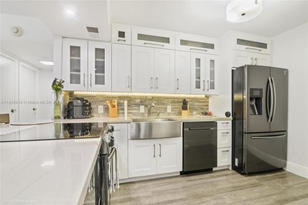 Eldorado Towers, 3625 N Country Club Dr #109, Aventura, Florida 33180, image 2