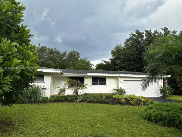 7900 SW 53rd Pl, Unincorporated Dade County, Florida 33143, image 2