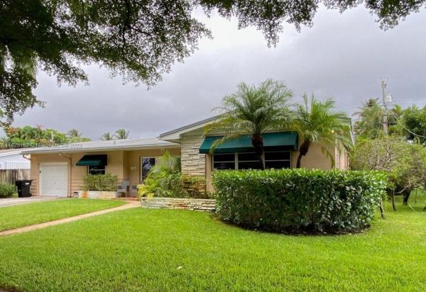 Sky Lake, 18891 NE 20th Ave, North Miami Beach, Florida 33179, image 1