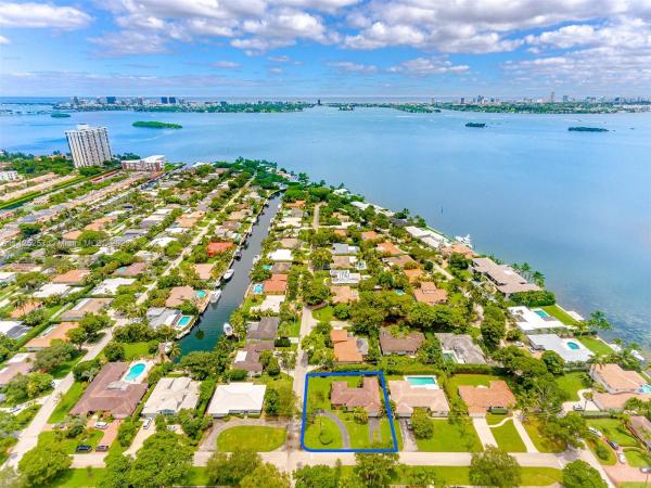 Miami Shores Bay Park Estates, 1300 NE 102nd St, Miami Shores, Florida 33138, image 1