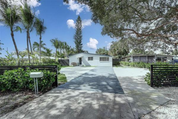 Beach Park, 1776 NE 179th St, North Miami Beach, Florida 33162, image 1