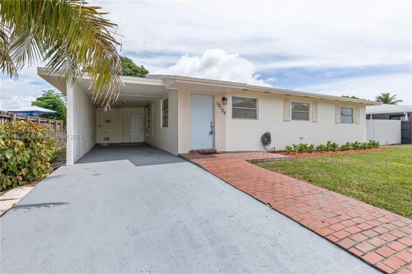 South Miami Heights Residential, 12105 SW 181st St, South Miami Heights, Florida 33177, image 2