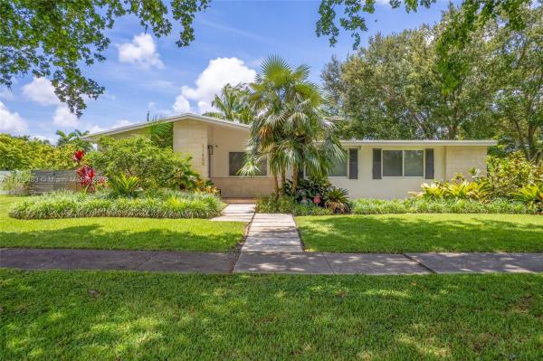 Kendall Estates, 11400 SW 107th Ave, Kendall, Florida 33176, image 1