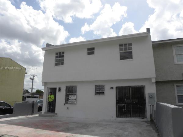 Kings Gardens, 19170 NW 46th Ave, Miami Gardens, Florida 33055, image 2