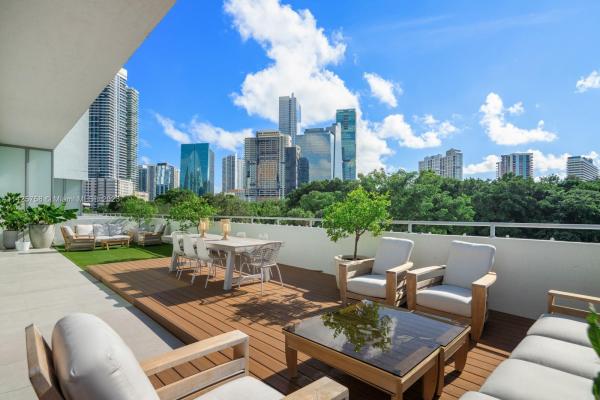 Le Parc At Brickell, 1600 SW 1st Ave #301, Miami, Florida 33129, image 1