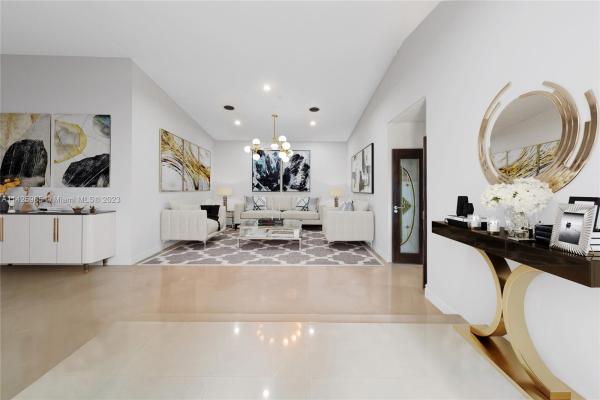 Montgomery Manors, 11860 SW 112th Ave Cir, Kendall, Florida 33176, image 1