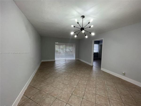 Ramblewood, 13707 Kendale Lakes Cir #114, Kendale Lakes, Florida 33183, image 1