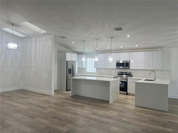 The Island At Spring Valley, 945 NW 165th Ave, Pembroke Pines, Florida 33028, image 1