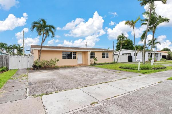 Miller Heights, 4615 SW 95th Ave, Olympia Heights, Florida 33165, image 1