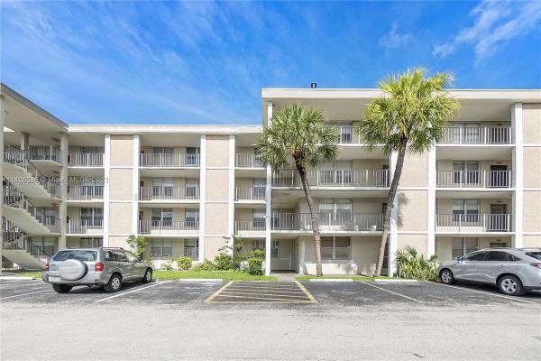 Cypress Chase, 2999 NW 48th Ave #249, Lauderdale Lakes, Florida 33313, image 2