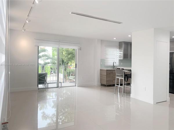 Michigan Terrace, 750 Michigan Ave #201, Miami Beach, Florida 33139, image 1