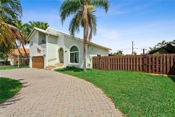 Pueblo Del Sol, 10421 SW 66th Ter, Sunset, Florida 33173, image 1
