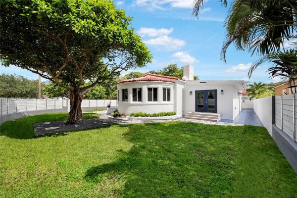 Parkway, 1800 SW 13th Ave, Miami, Florida 33145, image 1