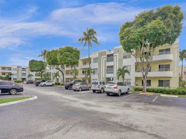 Palm Cove, 10795 SW 108th Ave #307, Kendall, Florida 33176, image 1