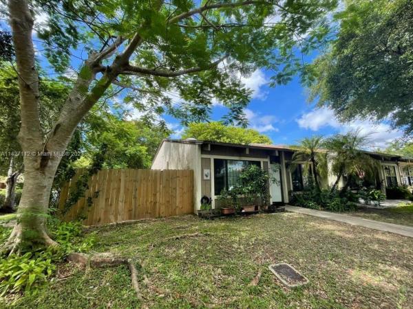 Cindis Place, 13527 SW 102 Ln #, The Crossings, Florida 33186, image 1