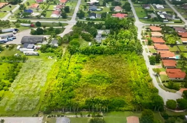 Century Royal Homes, 18850 SW 304th St, Redland, Florida 33030, image 1