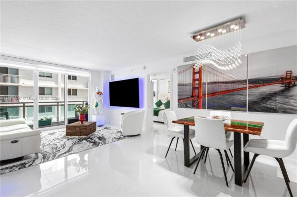 The Collins, 6917 Collins Ave #906, Miami Beach, Florida 33141, image 1