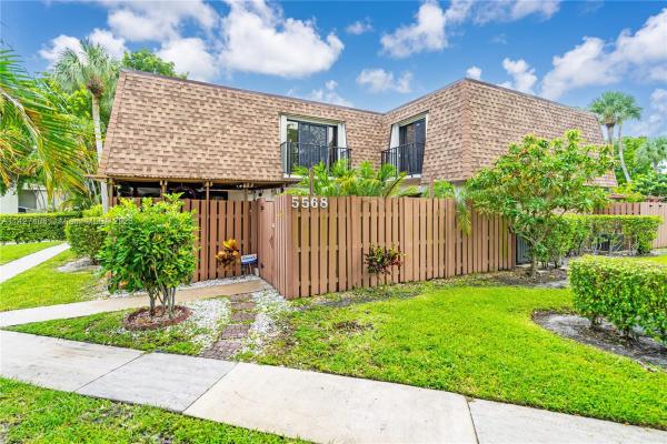 Village At Woodland Lake, 5568 NW 59th Pl, Tamarac, Florida 33319, image 1