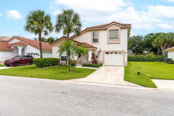 Hidden Lake, 10659 Buttonwood Lake Dr, Boca Raton, Florida 33498, image 1