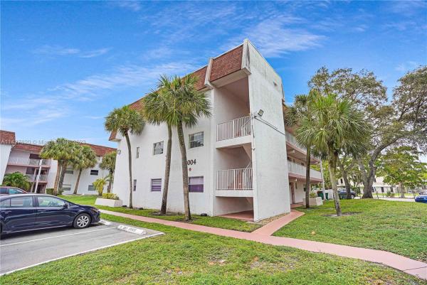 Canongate, 8004 Lagos De Campo Blvd #C-102, Tamarac, Florida 33321, image 1