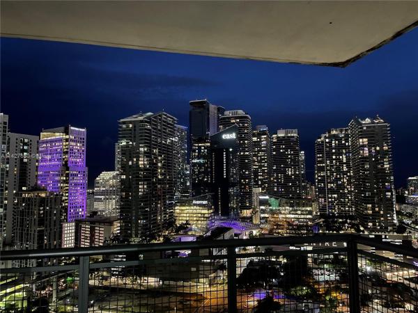 Wind, 350 S Miami Ave #2906, Miami, Florida 33130, image 2
