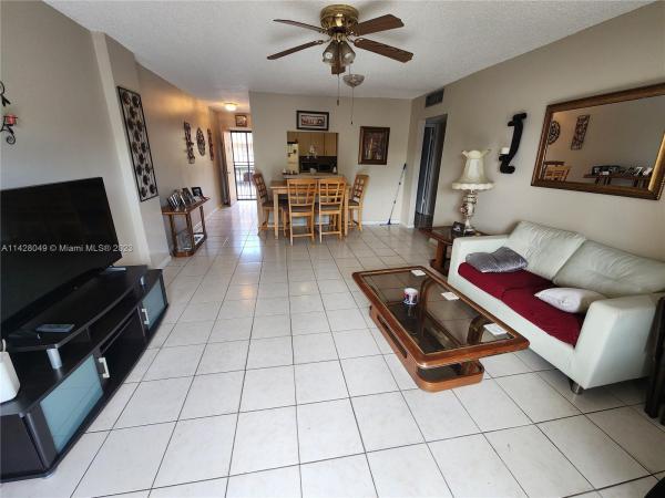 Boheme, 1075 W 68th St #119, Hialeah, Florida 33014, image 1