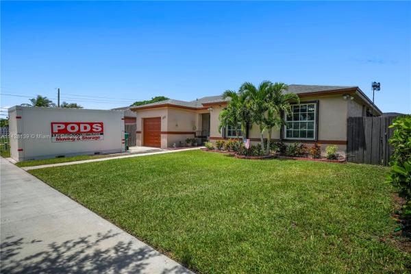 26768 SW 128th Ct, Unincorporated Dade County, Florida 33032, image 2