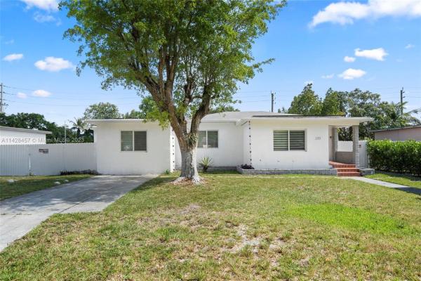 Alhambra Heights, 220 NW 126th St, North Miami, Florida 33168, image 1