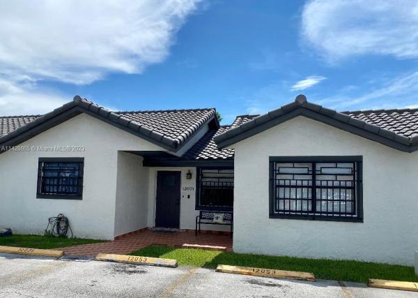 Alameda 4 West, 12071 SW 10 #104, Tamiami, Florida 33184, image 1