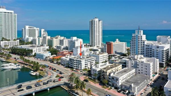 Beach Plaza, 4101 Indian Creek Dr #401, Miami Beach, Florida 33140, image 1