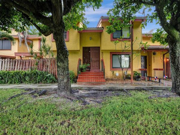 Summerset, 5975 SW 137th Ave #503, Kendale Lakes, Florida 33183, image 1