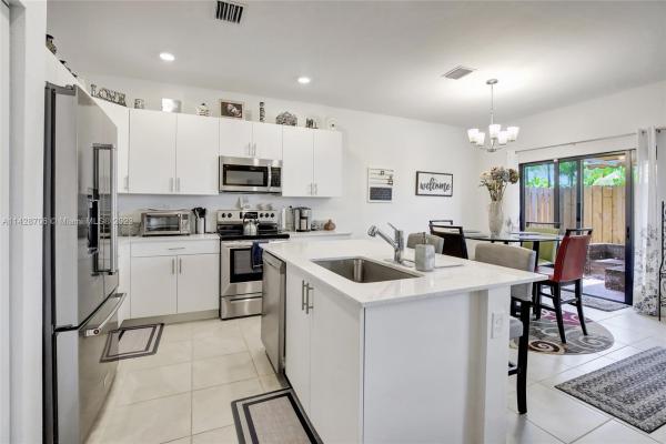 Enclave South, 9960 SW 231st Ln #9960, Kendall, Florida 33190, image 1