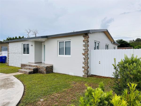 Scott Estates, 7711 Sheridan St, Hollywood, Florida 33024, image 1