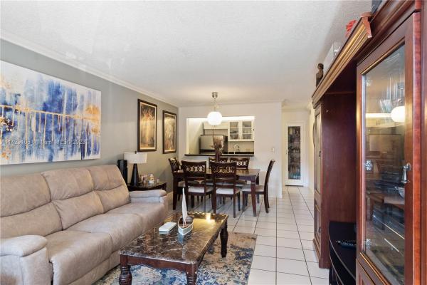 Greentree, 7071 SW 129th Ave #6, Kendale Lakes, Florida 33183, image 1