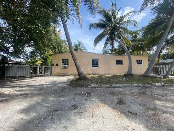 247 NE 118th St, Unincorporated Dade County, Florida 33161, image 2