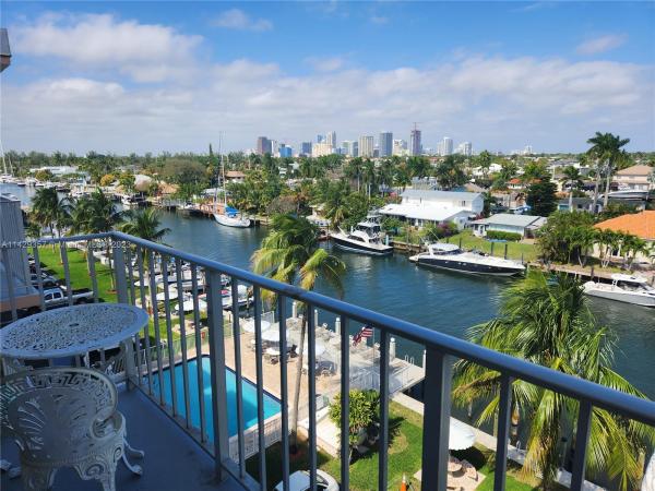 Cromwell West, 1731 SE 15th St #509, Fort Lauderdale, Florida 33316, image 1